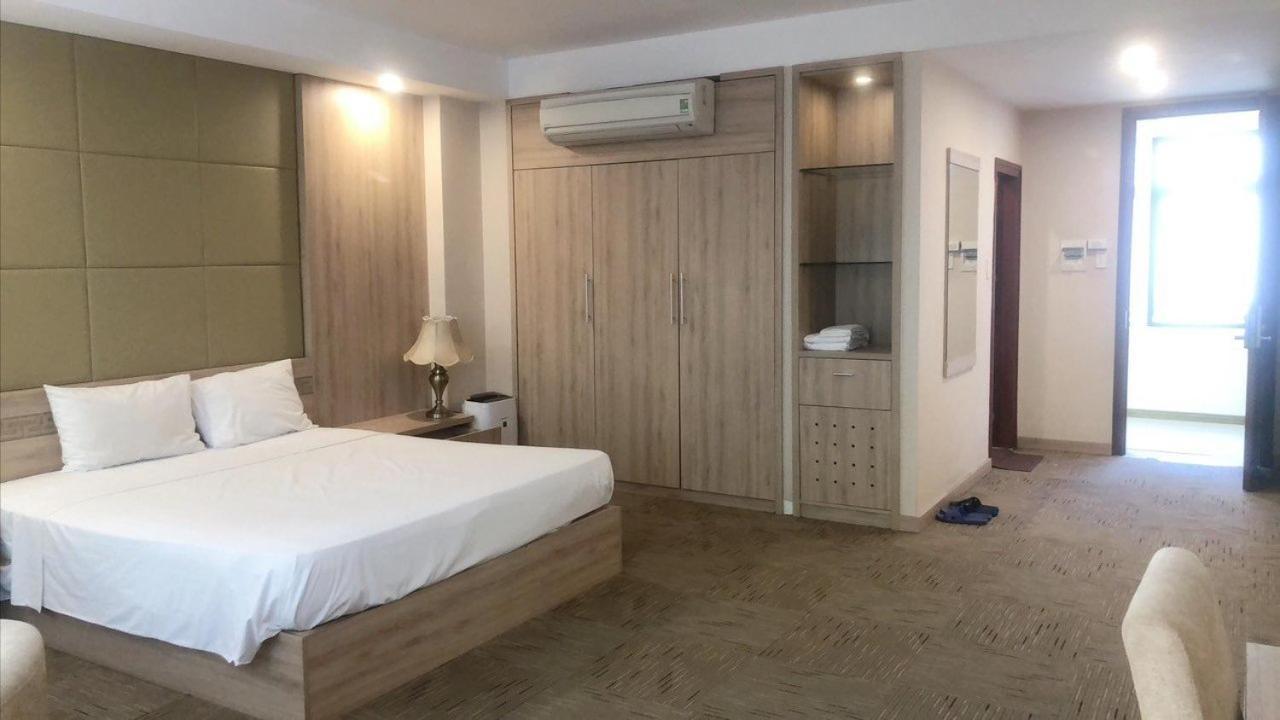 NguyẽN QuyèN Hotel Hanoi Zewnętrze zdjęcie